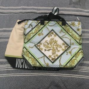 VS Two Tote Set